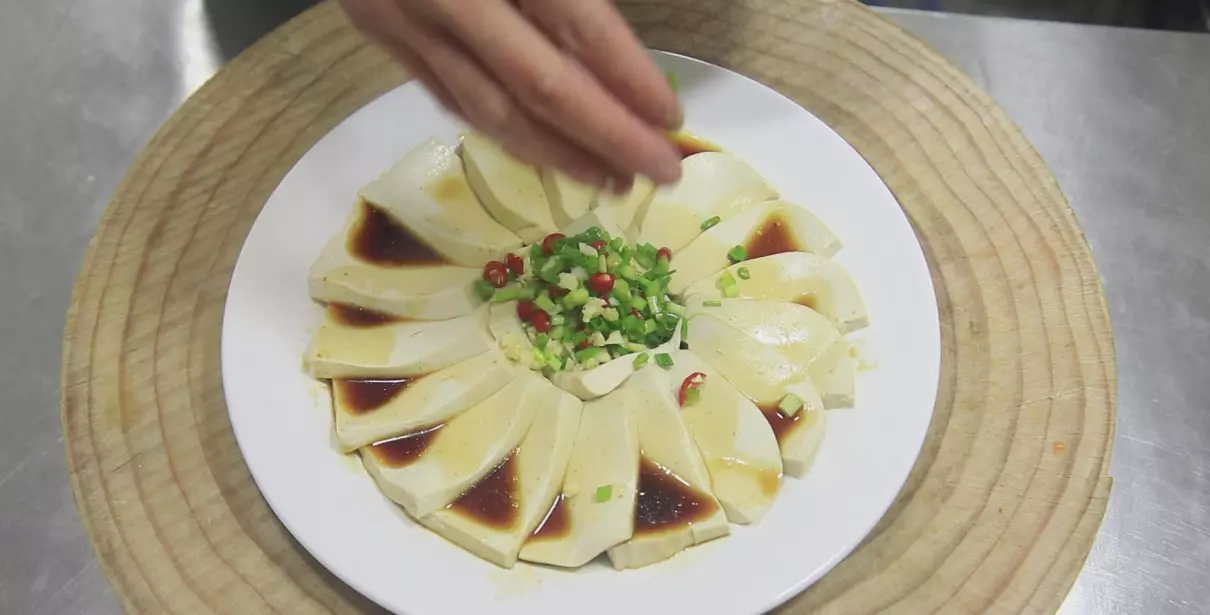 豆腐炖什么菜好吃又简单(16)