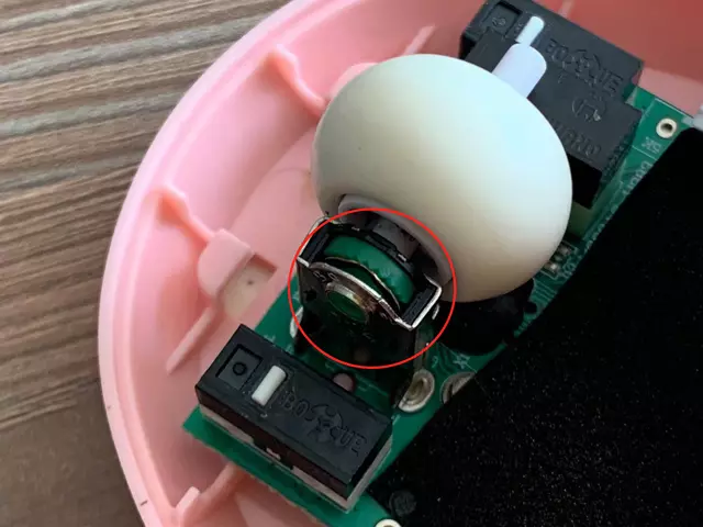 鼠标滚轮上下乱跳,换了鼠标还是这样(2)