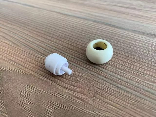 鼠标滚轮上下乱跳,换了鼠标还是这样(4)